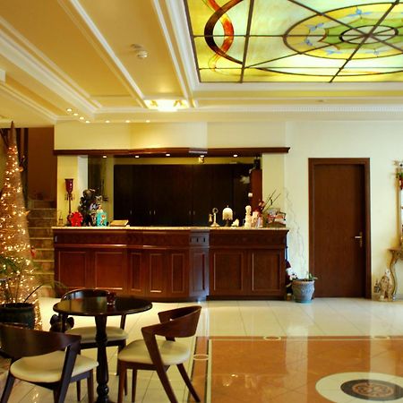 Hotel Pella Giannitsá Extérieur photo