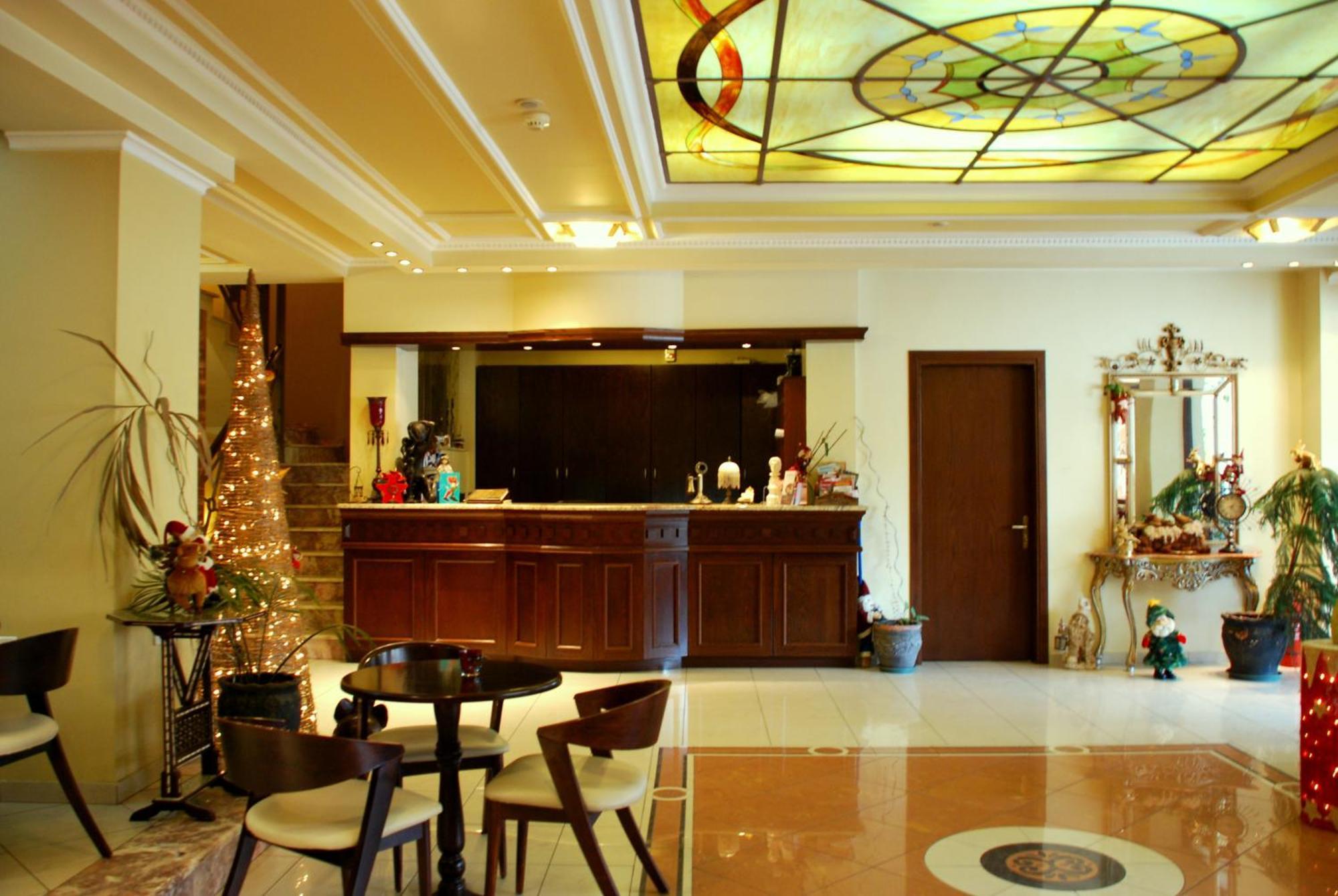 Hotel Pella Giannitsá Extérieur photo