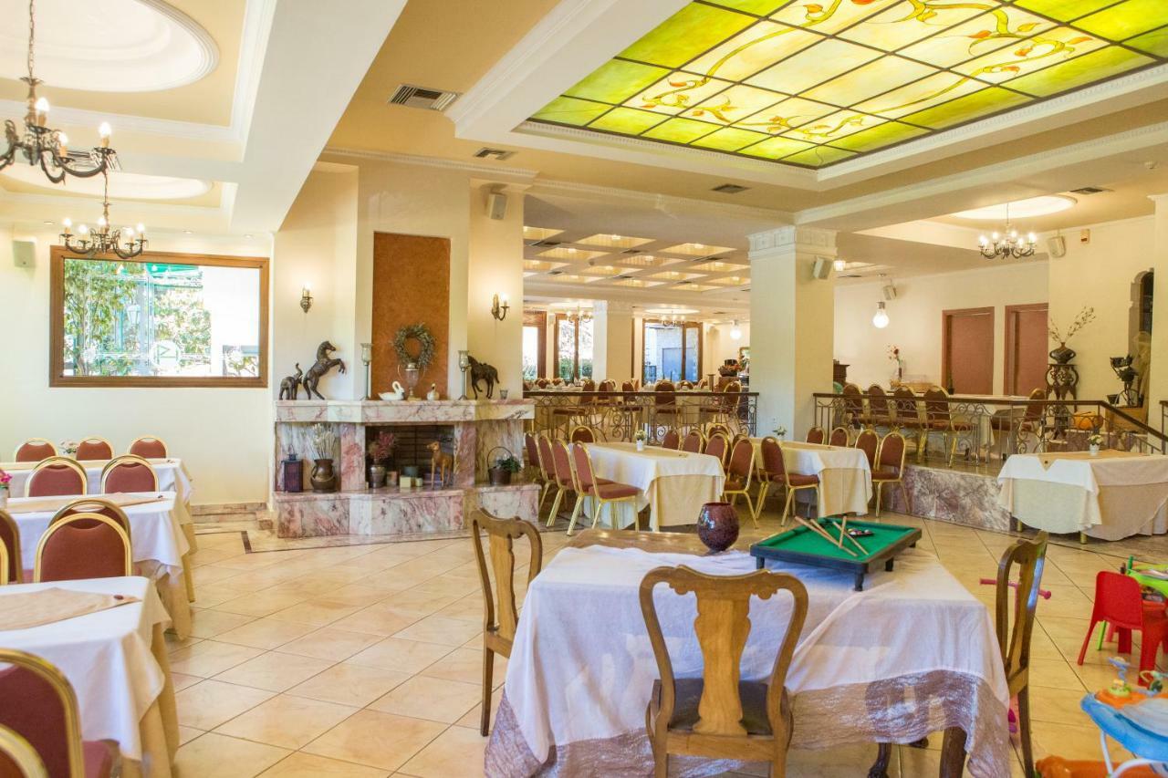 Hotel Pella Giannitsá Extérieur photo