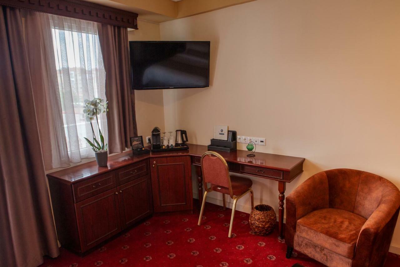 Hotel Pella Giannitsá Extérieur photo